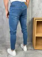 Muške jednobojne slim fit farmerice – klot model - Slika 21