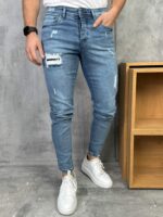 Muške svetlo plave slim fit farmerice sa pocepanim detaljima - Slika 6