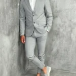 Muško slim fit odelo – moderno odelo za sve prilike