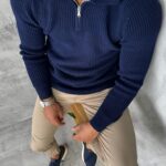 Polu-zip džemper elegantnog kroja sa polo kragnom PZR7070