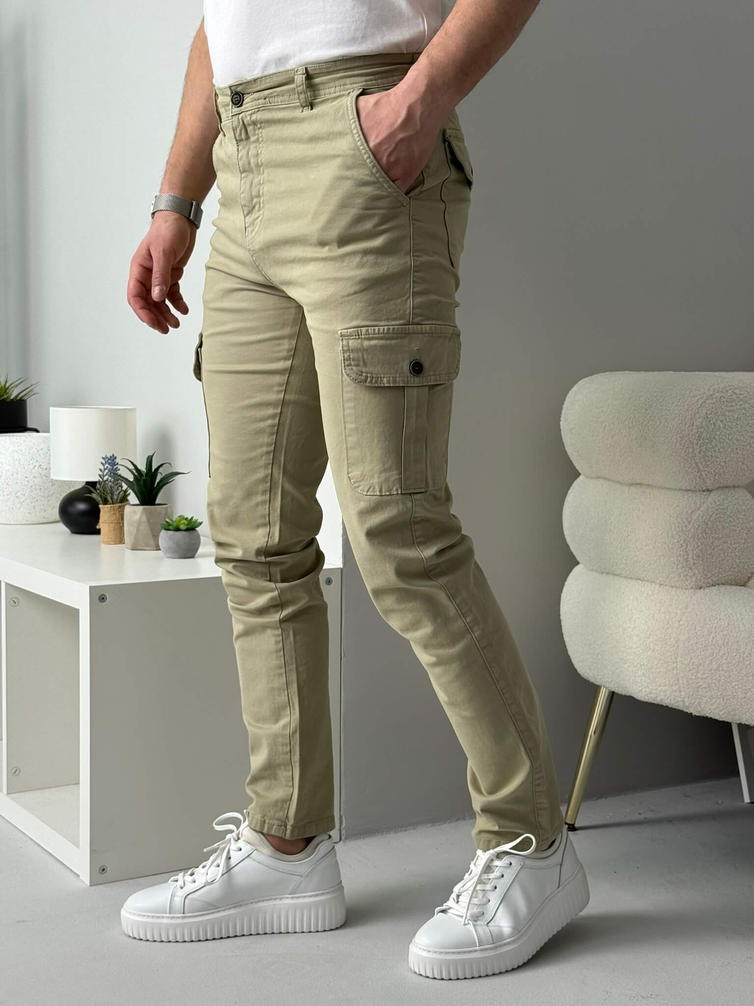 Muške kargo pantalone bez ranfle slim fit