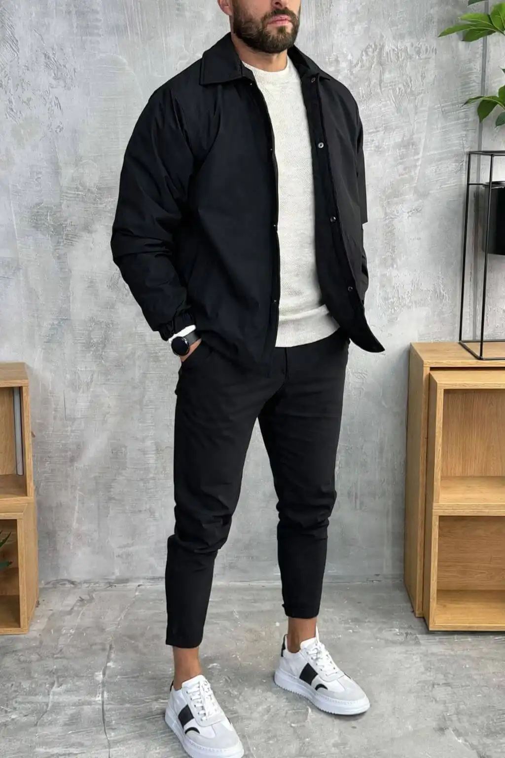 Muška prolećna jakna – lagana i moderna za svaki dan