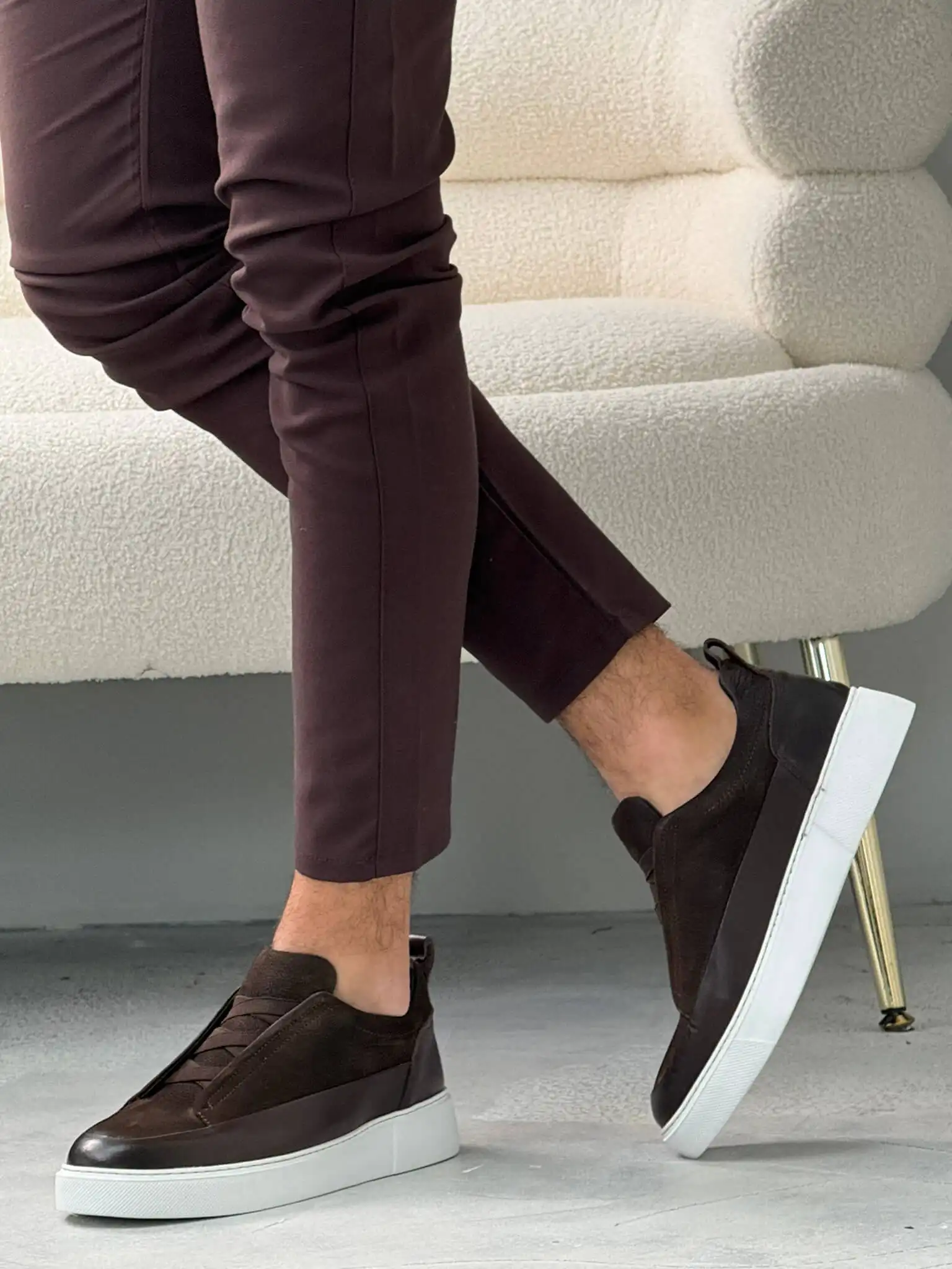 muske slip on patike sa belim djonom moderan model braon ter662 2